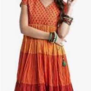 Naari dress size 38 large